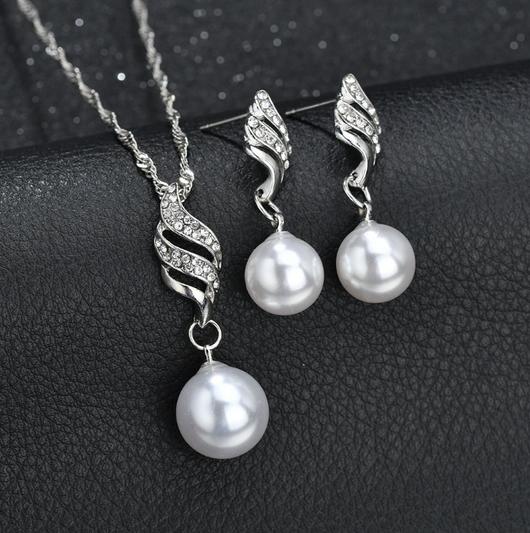 Conjunto de Aretes de Perla con Collar a Juego - Image 21
