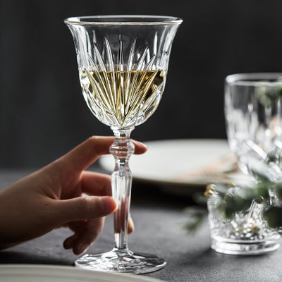 Copa de Vino de Cristal Vintage de Lujo - Image 2