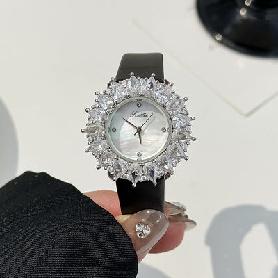 Reloj de Lujo Asequible para Mujer con Diamantes - Image 3