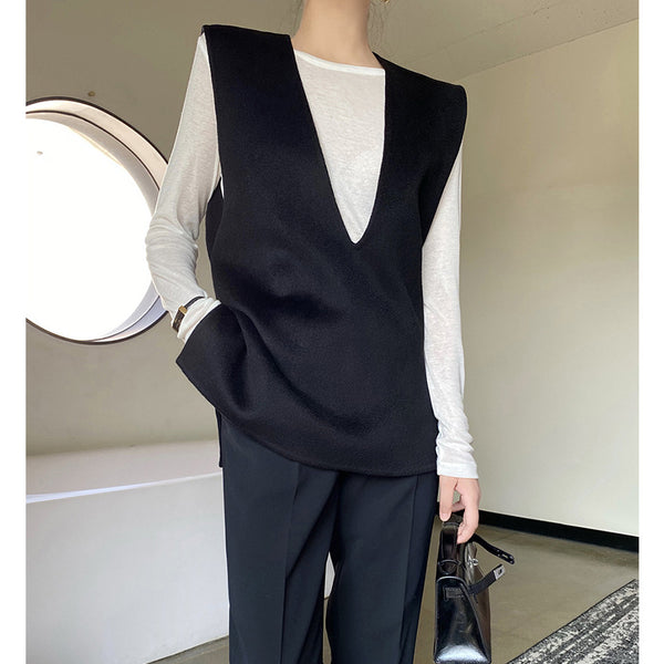Chaleco Reversible Escote en V Profundo - Lana Premium