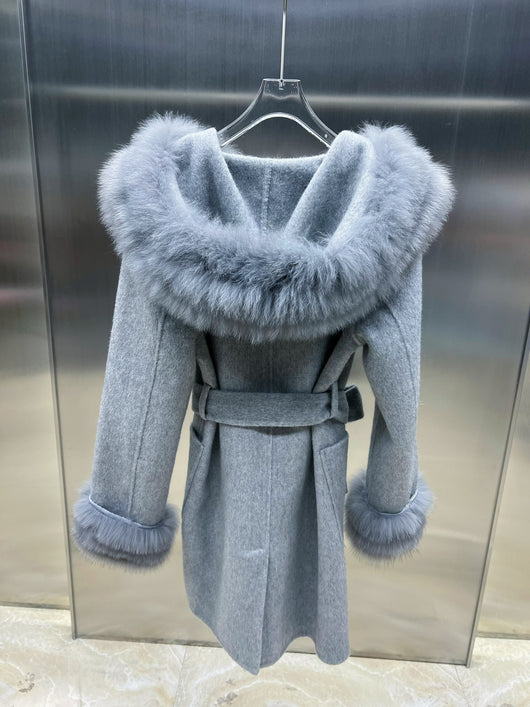 Abrigo de Invierno para Mujer en Lana de Oveja con Corte Ajustado - Image 29
