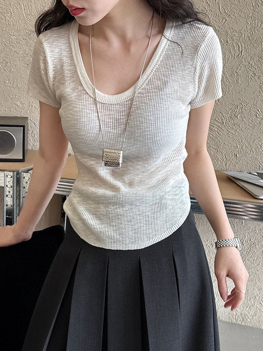 Camiseta Ajustada de Verano para Mujer - Cuello Redondo, Manga Corta y Cintura Definida - Image 31