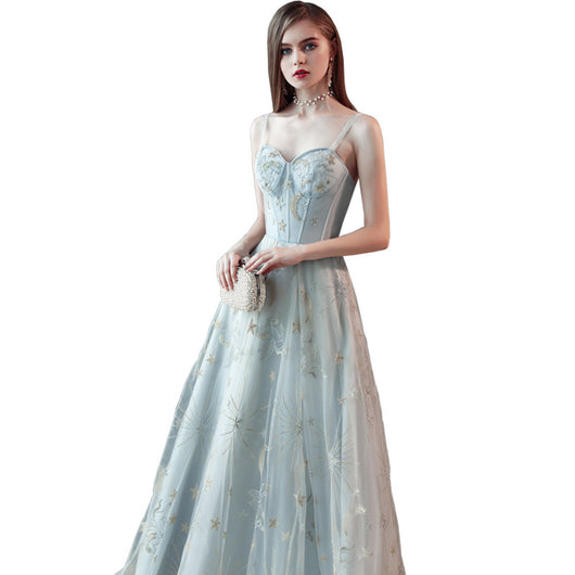 Vestido Mini con Tirantes de Encaje y Detalle Elegante - Image 7