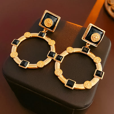 Aretes de Círculo Plateado con Cristales Brillantes - Diseño Vintage Elegante - Image 6