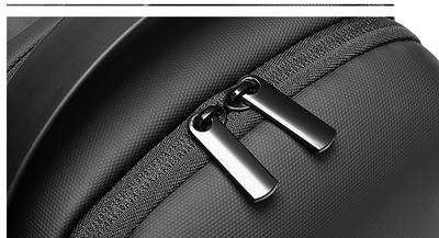 Bolsa Pectoral Multifuncional para Hombre - Image 17