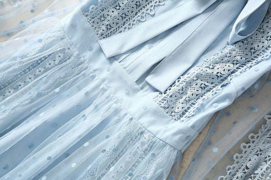 Vestido Largo de Manga Larga con Parches de Lunares y Mesh Calado - Image 15