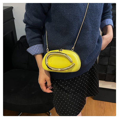 Bolsa Pequeña Vintage con Cadena de Metal y Mochila Crossbody - Image 14