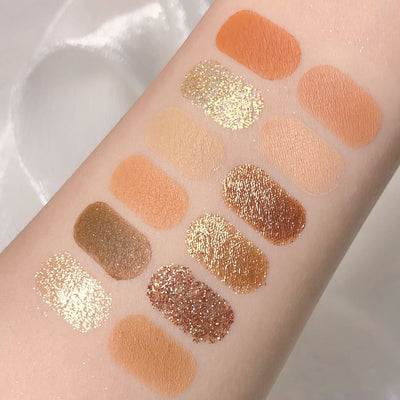 Paleta de Sombras de Ojos de Doce Colores Mate y Perlado en Tonos Tierra - Image 4