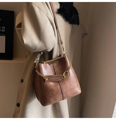 Bolso de Hombro de Gran Capacidad con Correa Ancha - Image 17