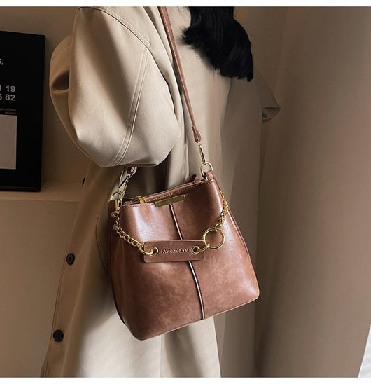 Bolso de Hombro de Gran Capacidad con Correa Ancha - Image 17