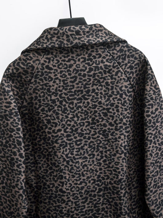 Abrigo Suelto Estampado Animal Print en Mezcla de Telas - Image 13
