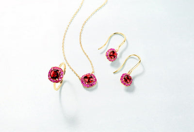 Aretes de Plata con Incrustación de Oro 9K y Granate Rojo - Image 4