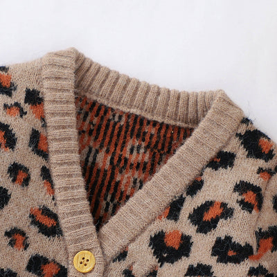 Cardigan de Punto Leopardo Cuello V - Diseño Otoñal Adorable - Image 4