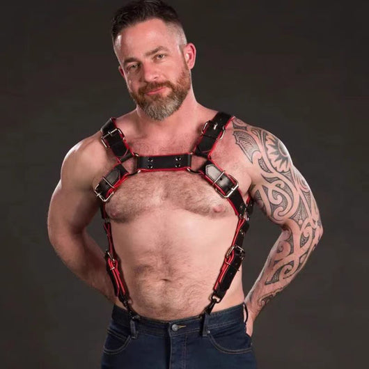 Arnés de Pecho en Cuero para Hombre con Ajuste Personalizado