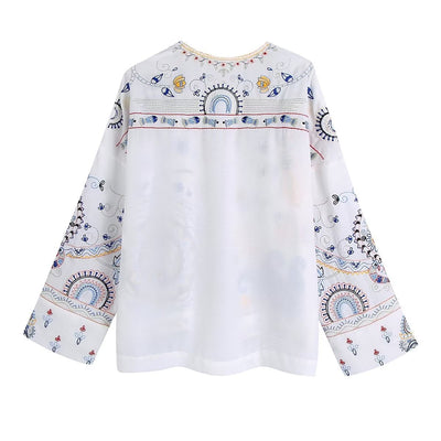 Blusa Blanca Elegante con Abertura Lateral, Cuello V y Bordado Artesanal - Image 10