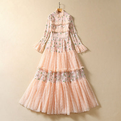 Vestido Largo de Encaje Floral Bordado con Mangas Largas
