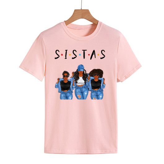 Playera Denim Sistas Three con Estampado Girly de Manga Corta - Image 15