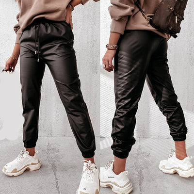Pantalones de Cuero Casual con Tirantes y Color Sólido para Mujer - Image 11