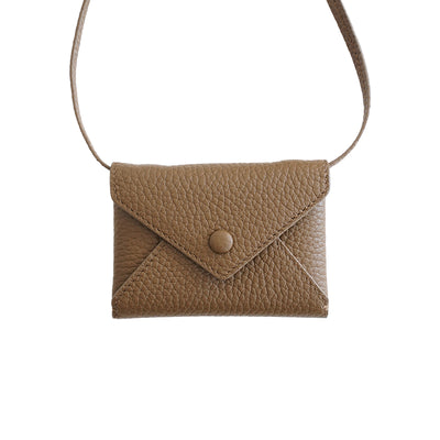 Bolso Bandolera Minimalista de Cuero Genuino - Cartera Sobre Compacta - Image 9