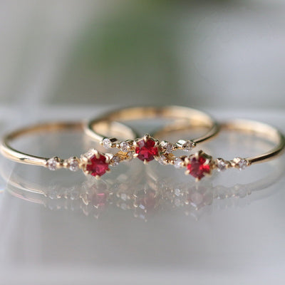 Anillo de Compromiso y Boda en Oro 16k con Rubí y Diamantes para Mujer