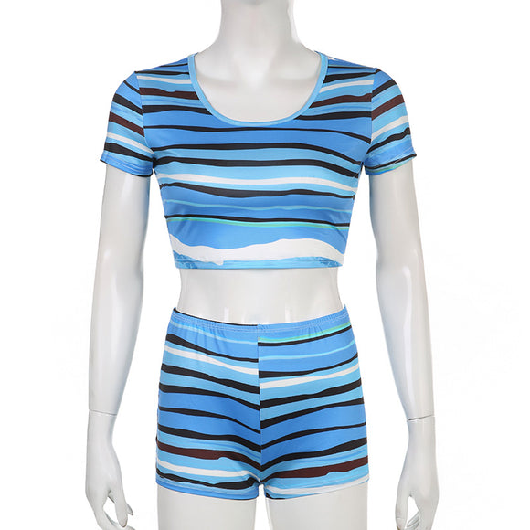 Conjunto Casual de Blusa y Shorts a Rayas con Contraste de Colores