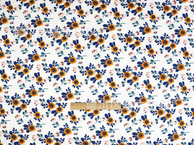 Tela de Algodón con Flores Pequeñas en Tonos Claros - Image 29