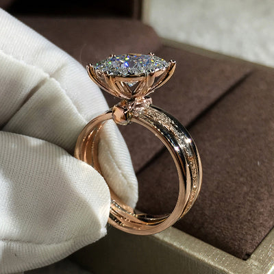 Anillo de Compromiso Bicolor con Zirconia Cúbica - Image 10