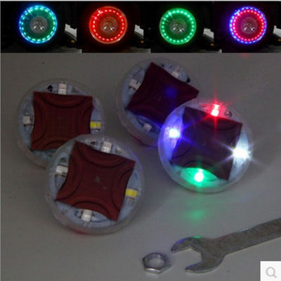 Autos Hot Wheels Brillantes con Luces LED Intermitentes - Image 4