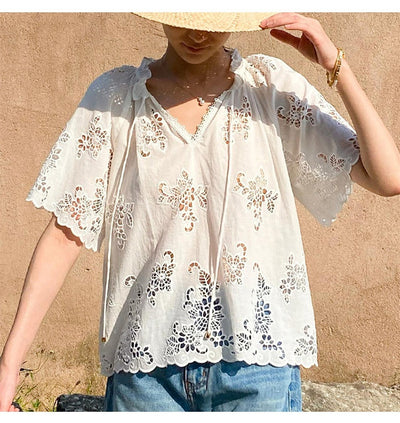 Blusa Blanca Estilo Francés con Encaje Bordado y Manga Corta - Image 19
