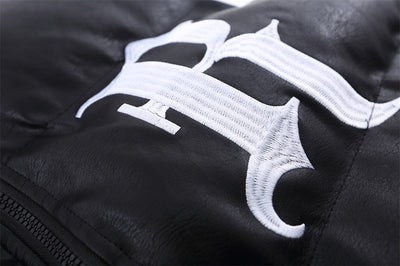 Chaleco de Algodón PU con Letras Bordadas para Hombre - Image 14