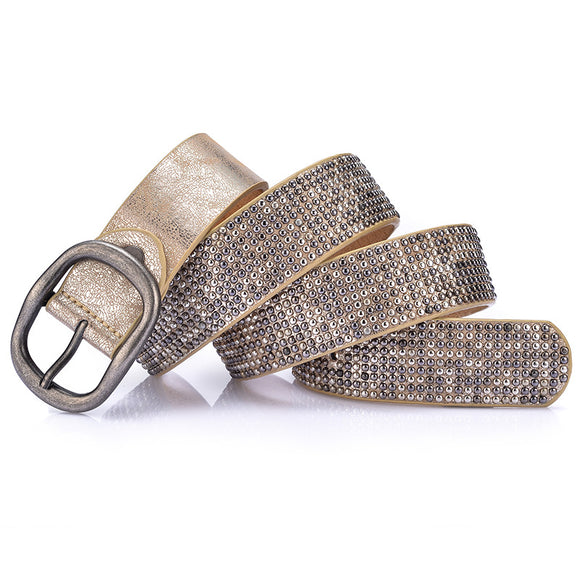 Cinturón Ancho para Mujer con Remaches Decorativos - Estilo Moderno