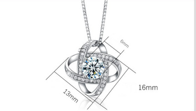 Collar de Trébol de Cuatro Hojas en Plata de Ley - Image 12