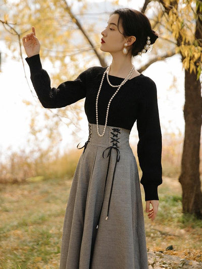 Conjunto Ejecutivo Falda Cuadrille con Corbatas Dobles para Mujer - Image 10