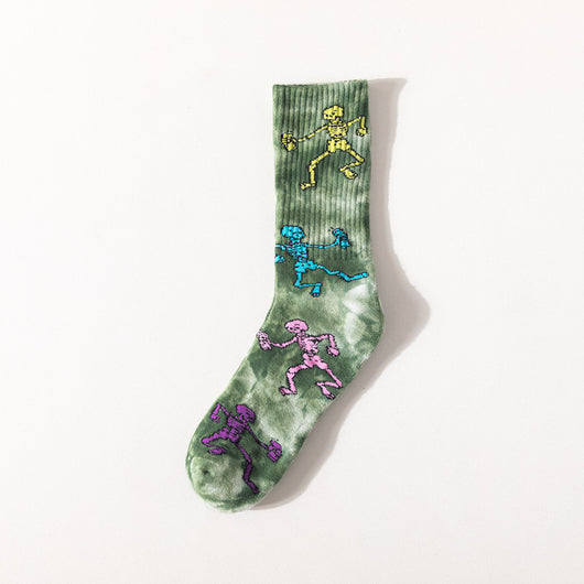 Calcetines Estampados Tie-Dye con Diseño de Calavera y Skateboard - Image 9