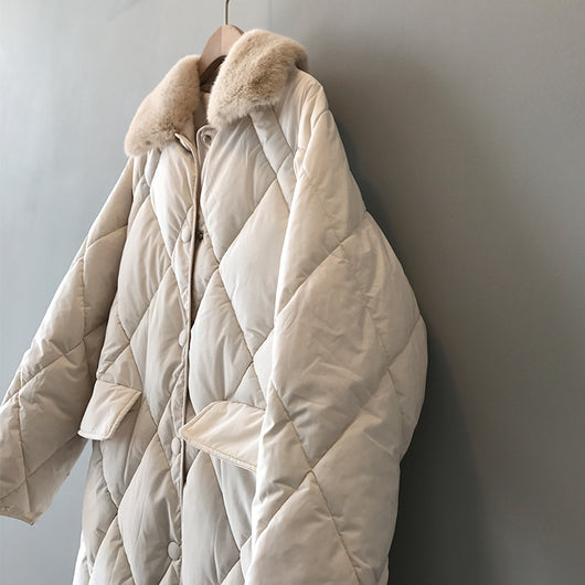 Chaqueta Acolchada para Mujer con Cuello de Piel y Diseño Rombo - Image 30
