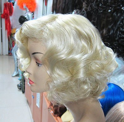 Peluca Rubia Rizada de Moda para Fiesta de Graduación - Image 10