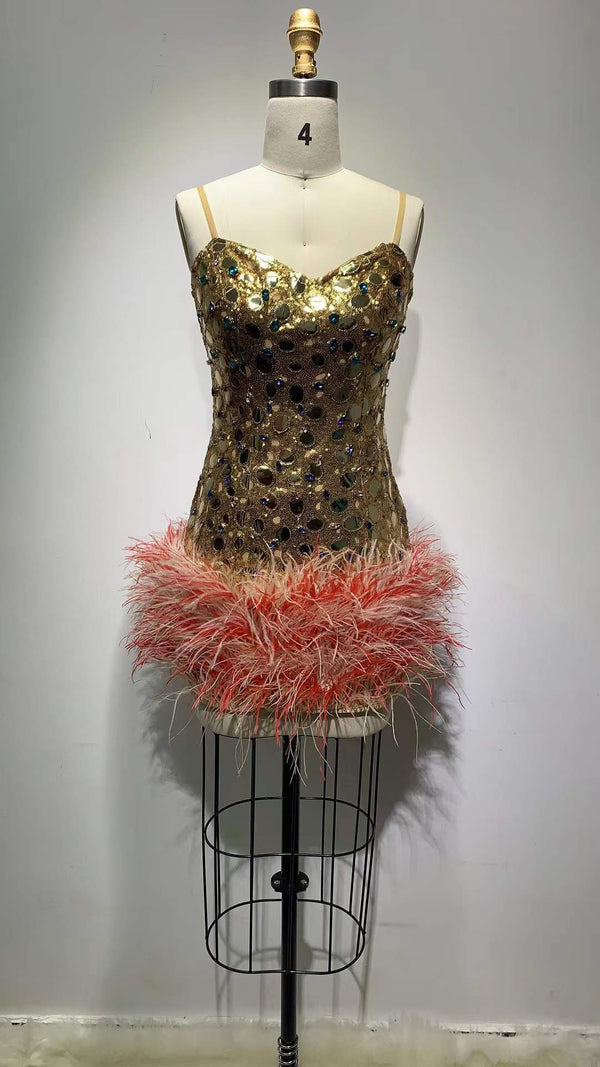 Vestido de Fiesta con Top Tubo y Falda Plisada Patchwork Plumas - Image 4