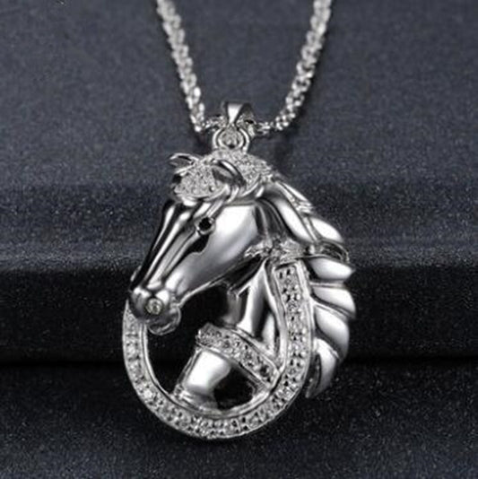 Dije Caballo al Éxito - Collar Zodiacal Patrón Celestial para Hombre
