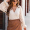 Blusa Elegante Cuello V con Encaje y Mangas Largas