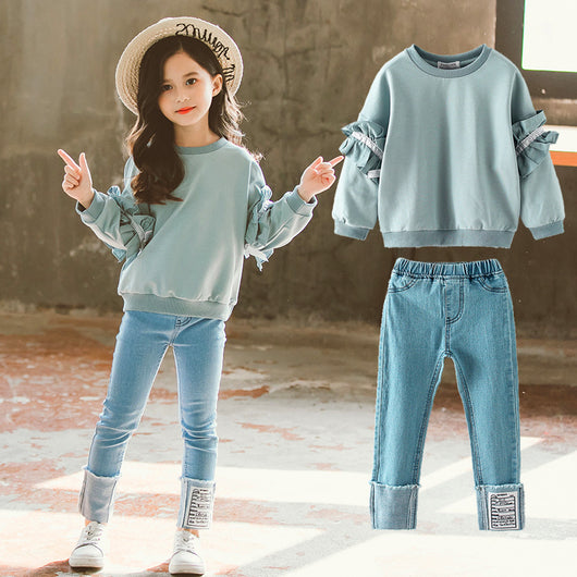 Conjunto de Dos Piezas: Jeans con Mangas de Encaje para Niñas - Image 8