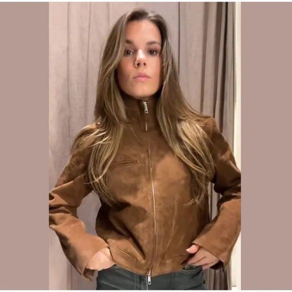 Chaqueta de Gamuza Marrón para Primavera con Cuello de Pie y Cierre