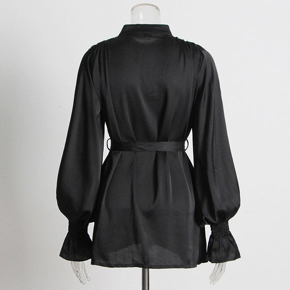 Blusa Ejecutiva de Cuello Mao con Detalles en Contraste