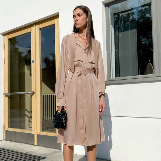 Vestido Largo Elegante con Cuello Moño y Cintura de Satén - Image 7