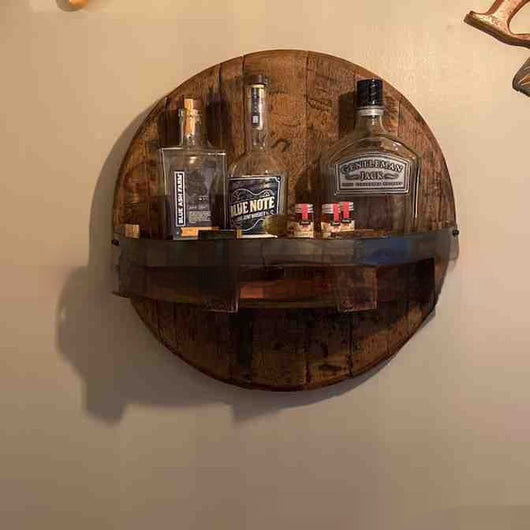 Mesa de Exhibición y Almacenamiento para Whiskey y Vino en Madera - Image 5