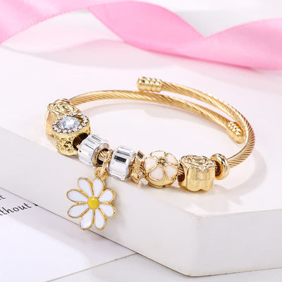 Pulsera de Acero Inoxidable con Dije Floral Mosaico Dorado - Image 22