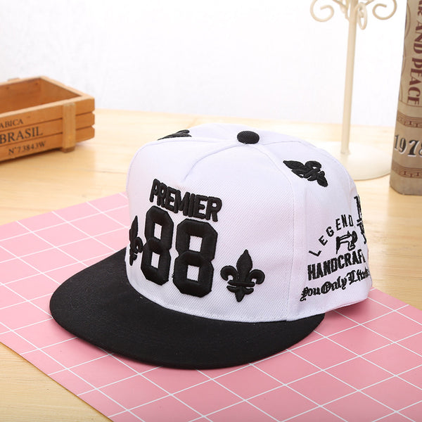 Gorra Hip-hop con Bordado Digital y Protección Solar
