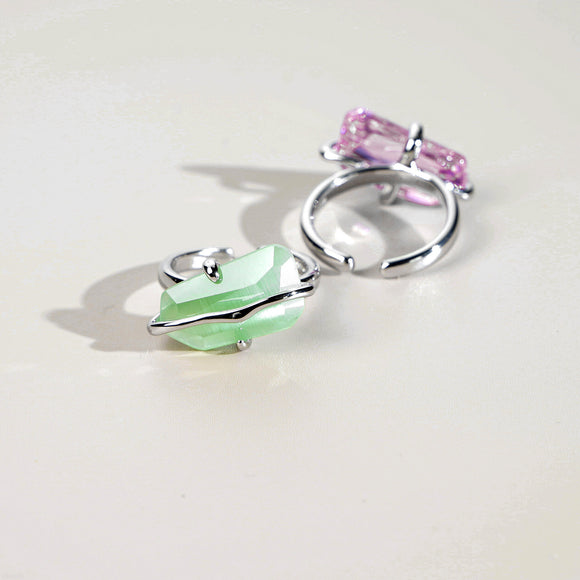 Anillo de Flor de Durazno Diseño Minimalista para Mujer
