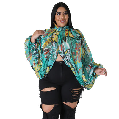 Blusa de Gasa Talla Grande con Cuello Redondo y Tirantes Ajustables - Image 8