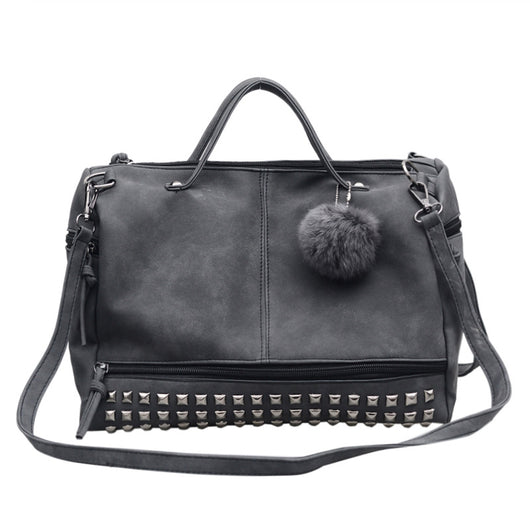 Bolso de Hombro en Cuero Nobuck con Remaches - Image 7
