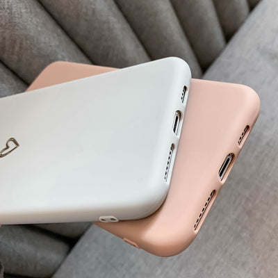 Funda Protectora de Silicona Suave - Diseño Minimalista Love - Image 2